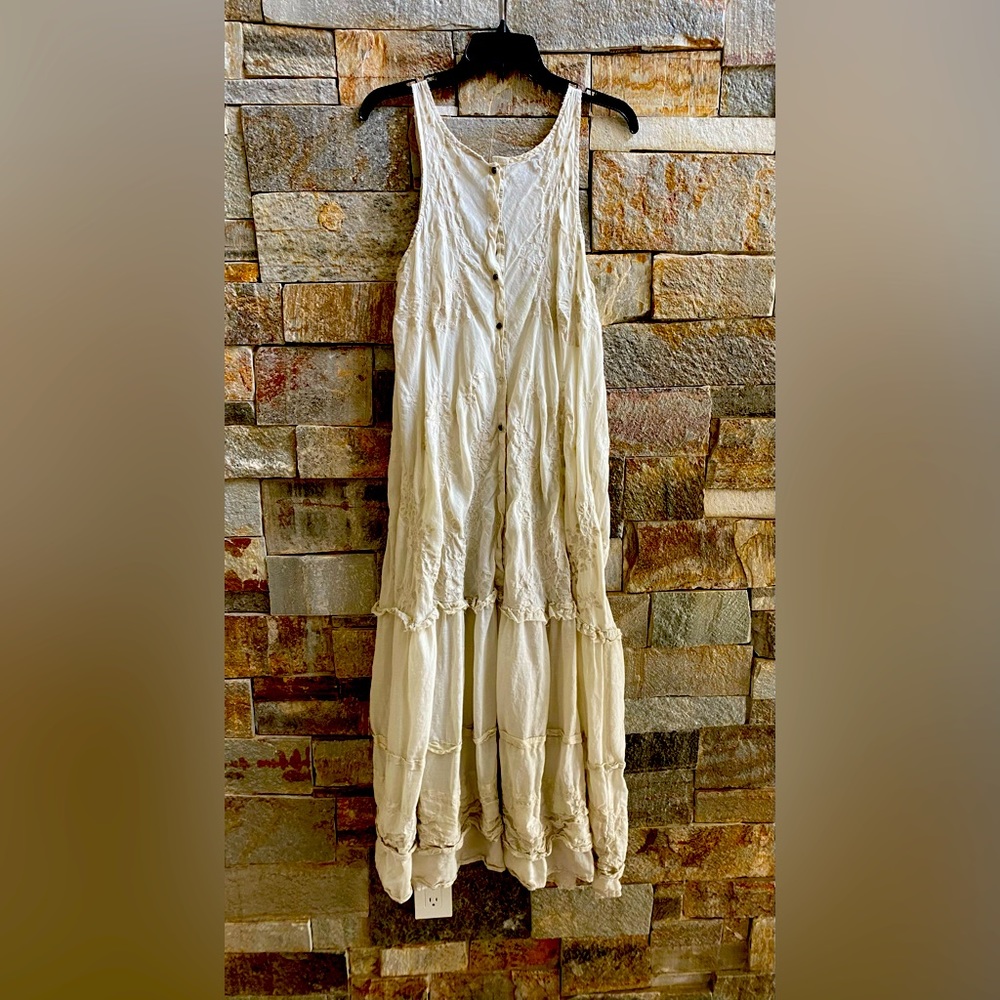 Magnolia Pearl vintage style dress.